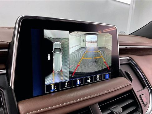 Used 2024 Chevrolet Tahoe High Country image 21