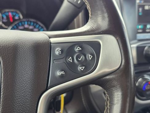 Used 2018 GMC Sierra 1500 SLT AWD/4WD image 32