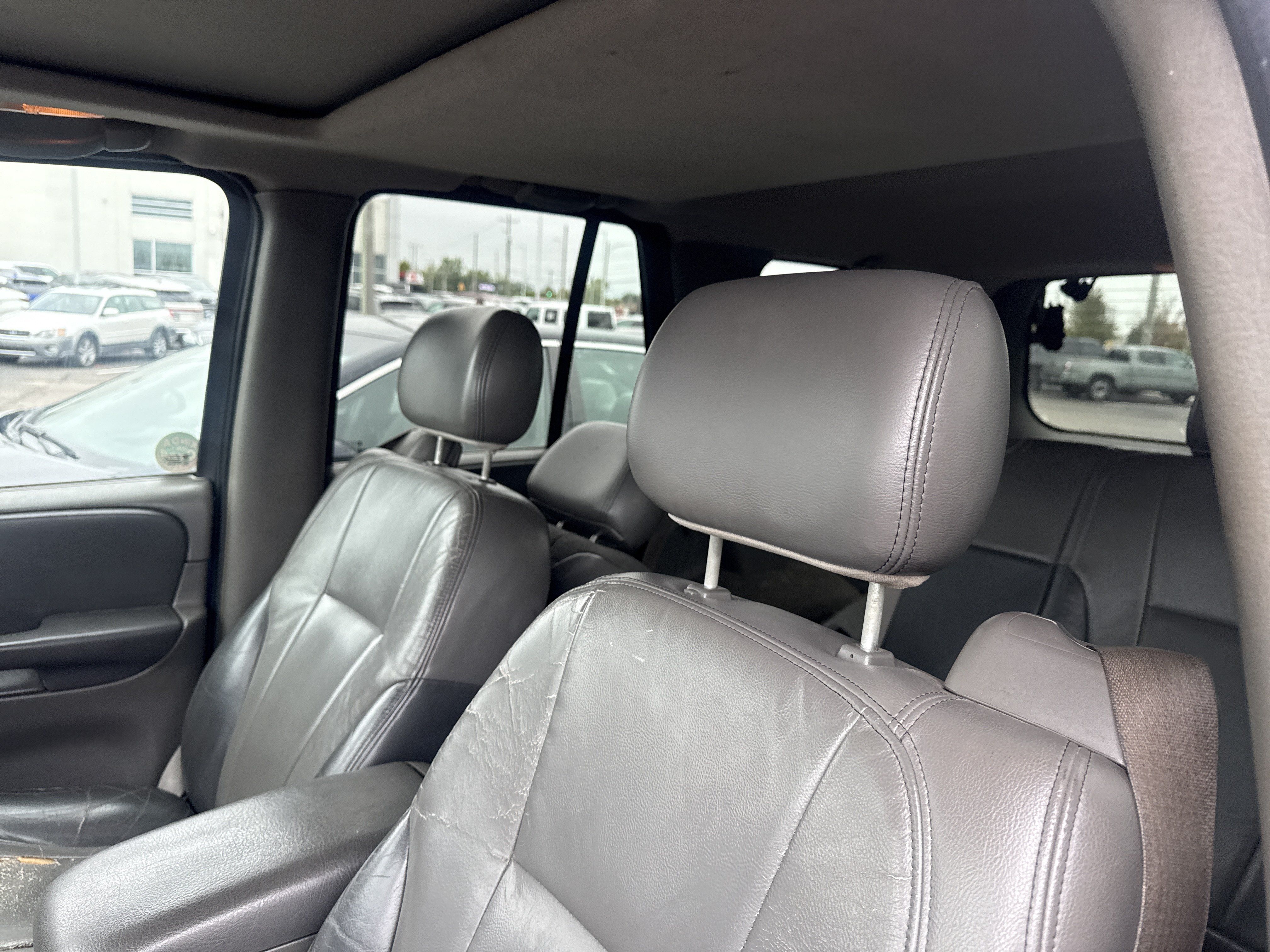 Used 2004 Chevrolet TrailBlazer LT w/ LT Preferred Equipment Group AWD/4WD image 6