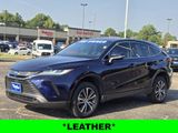Used 2023 Toyota Venza LE image 4