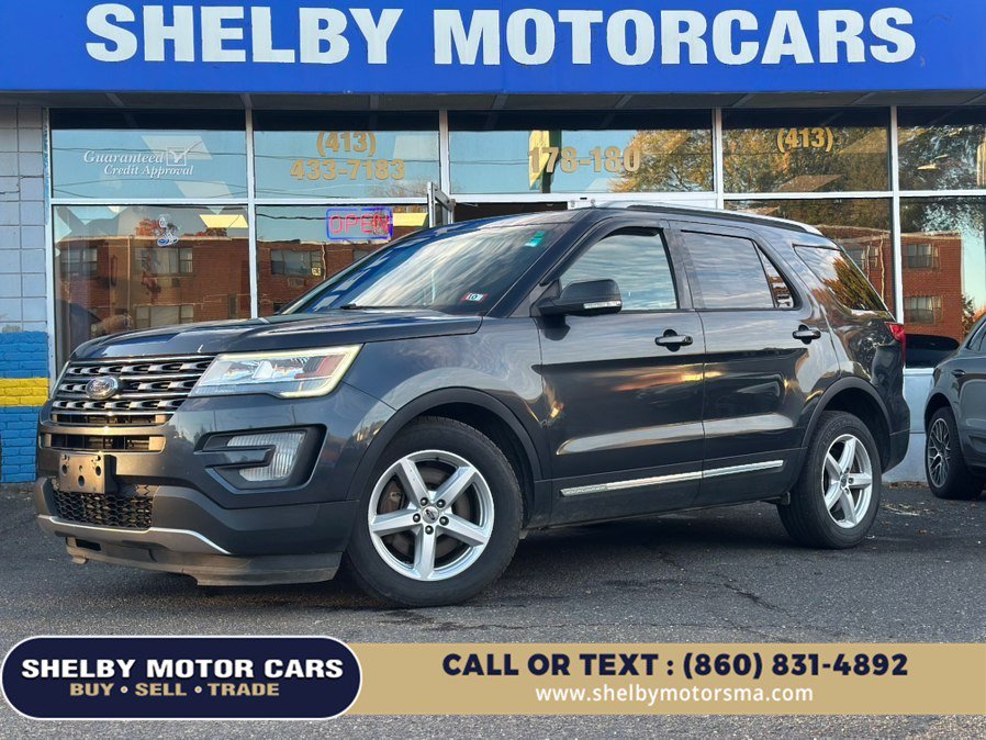 Used 2017 Ford Explorer XLT w/ Equipment Group 201A AWD/4WD image 1