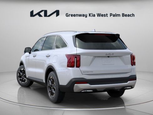 New 2026 Kia Sorento S FWD image 5