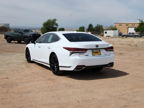 Used 2018 Lexus LS 500 F Sport w/ Accessory Package (Z2) AWD/4WD image 3