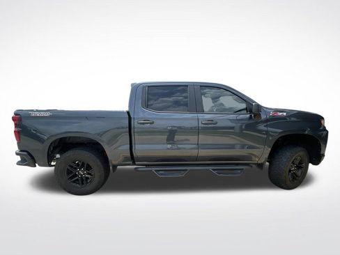 Used 2021 Chevrolet Silverado 1500 Custom Trail Boss w/ LPO, Dark Essentials Package AWD/4WD image 9