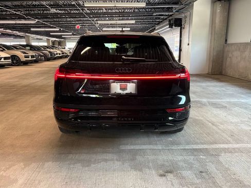 Used 2024 Audi Q8 e-tron Prestige w/ Prestige Package AWD/4WD image 7