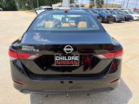 Used 2025 Nissan Sentra SV w/ SV Premium Package FWD image 7