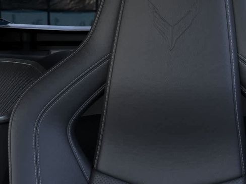Used 2027 Chevrolet Corvette Stingray Coupe w/ Battery Protection Package RWD image 21