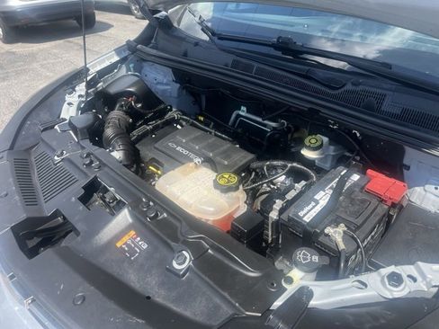 Used 2017 Chevrolet Trax LT w/ Driver Confidence Package image 10