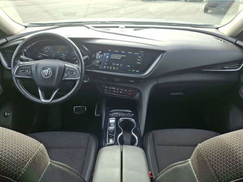 Used 2023 Buick Envision Preferred image 10