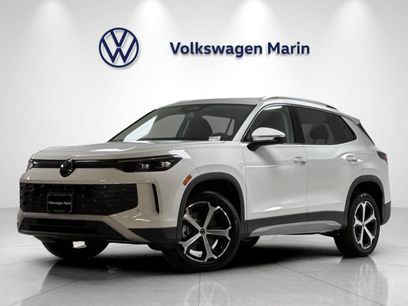 New 2026 Volkswagen Tiguan SE