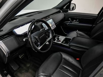 Used 2024 Land Rover Range Rover SE