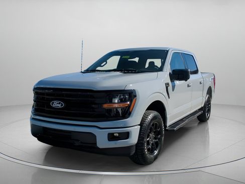 New 2026 Ford F150 XLT w/ Equipment Group 302A MID AWD/4WD image 11