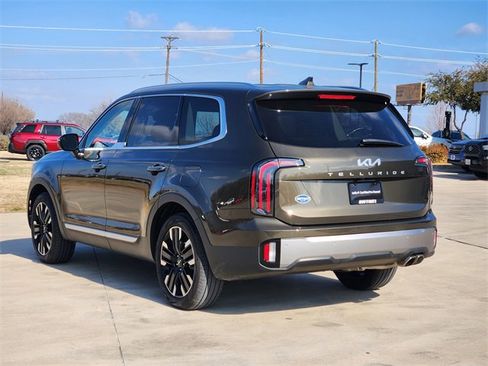 Used 2025 Kia Telluride SX image 5
