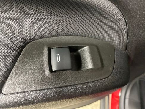 Used 2023 Chevrolet Equinox RS w/ RS Leather Package AWD/4WD image 31