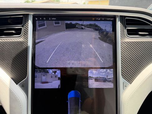 Used 2017 Tesla Model X 75D AWD/4WD image 25