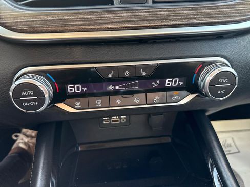 Used 2020 Nissan Altima 2.0 Platinum image 23