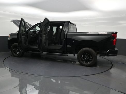 Used 2024 Chevrolet Silverado 1500 LT Trail Boss AWD/4WD image 35