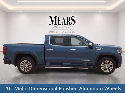 Used 2025 GMC Sierra 1500 Denali w/ Technology Package AWD/4WD image 7