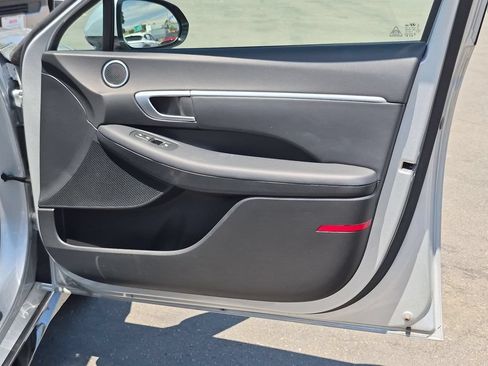 Used 2025 Hyundai Sonata SEL FWD image 33
