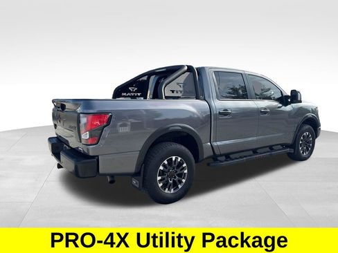 Used 2024 Nissan Titan PRO-4X w/ Pro-4x Convenience Package image 6