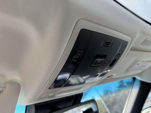 Used 2023 Lexus ES 350 Premium w/ Premium Package image 22