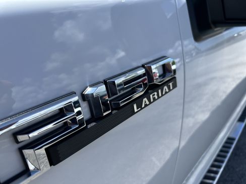 Used 2020 Ford F150 Lariat w/ Equipment Group 502A Luxury image 15