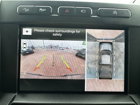 Used 2018 Ford F150 Platinum w/ Equipment Group 701A Luxury image 35