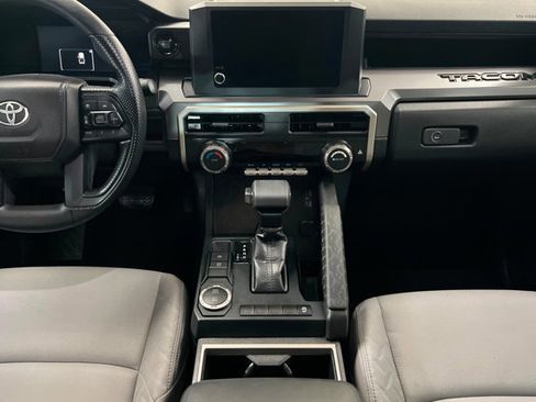 Used 2025 Toyota Tacoma SR5 image 13