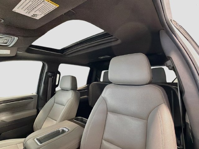 Certified 2022 Chevrolet Silverado 1500 LTZ w/ LTZ Premium Package AWD/4WD image 21