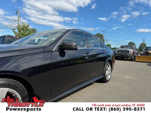 Used 2014 Mercedes-Benz E 350 4MATIC Sedan image 6