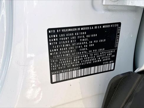 Used 2025 Volkswagen Taos S FWD image 34