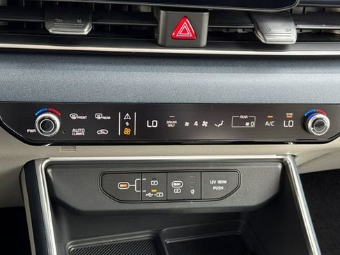 New 2026 Kia Carnival SX image 26