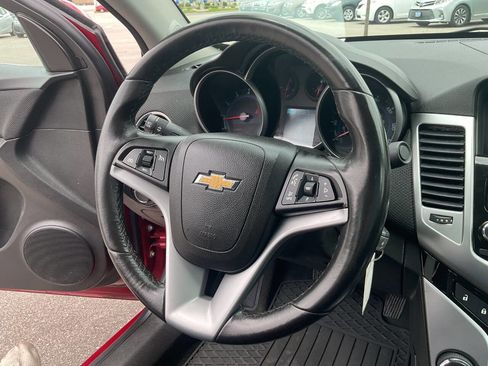 Used 2013 Chevrolet Cruze LT FWD image 18