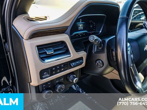 Used 2023 Chevrolet Tahoe Premier w/ Premium Package 2 AWD/4WD image 40