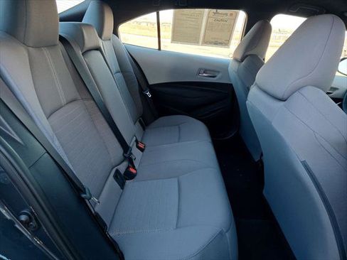 Certified 2025 Toyota Corolla SE FWD image 29