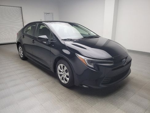 Used 2023 Toyota Corolla LE FWD image 13