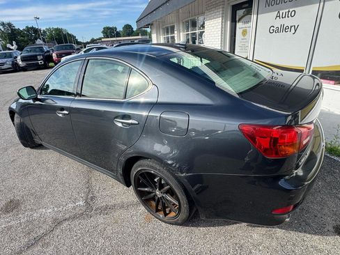Used 2007 Lexus IS 250 AWD image 4