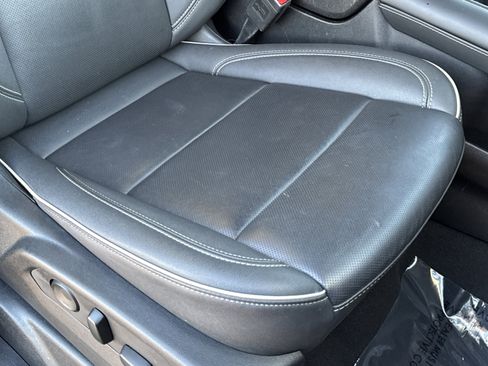 Used 2024 Chevrolet Tahoe Premier image 40