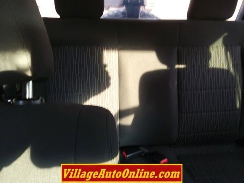 Used 2012 Jeep Wrangler Rubicon w/ PWR Convenience Group image 25