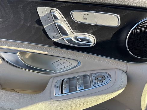 Used 2016 Mercedes-Benz C 300 4MATIC Sedan image 15