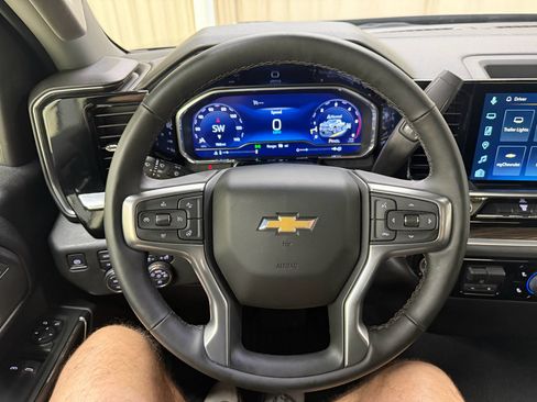 Certified 2024 Chevrolet Silverado 2500 LT w/ Convenience Package AWD/4WD image 24