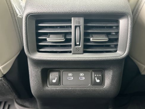 New 2026 Nissan Murano Platinum image 21