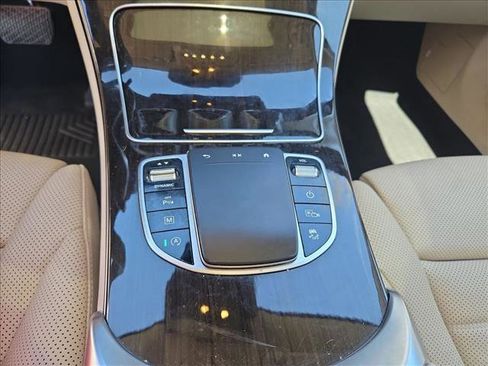 Used 2021 Mercedes-Benz GLC 300 GLC 300 image 13