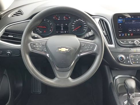 Used 2023 Chevrolet Malibu LT FWD image 12