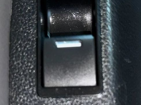 Used 2015 Honda Odyssey EX image 28