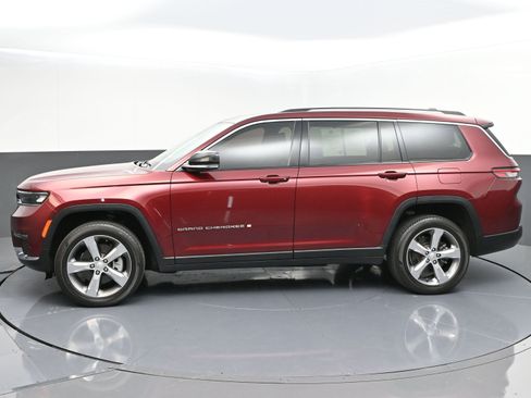 Used 2022 Jeep Grand Cherokee L Limited image 4