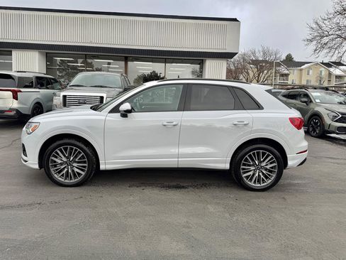 Used 2024 Audi Q3 2.0T Premium image 14