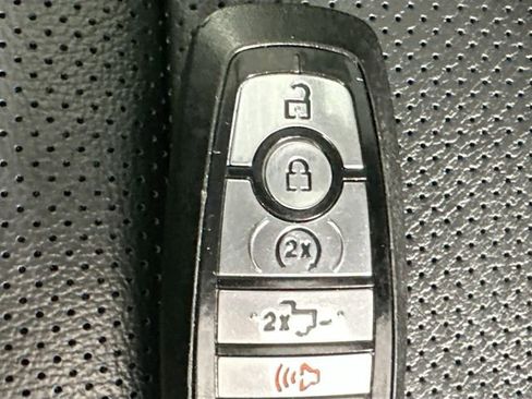 Used 2023 Ford F150 Lariat w/ Equipment Group 502A High image 18