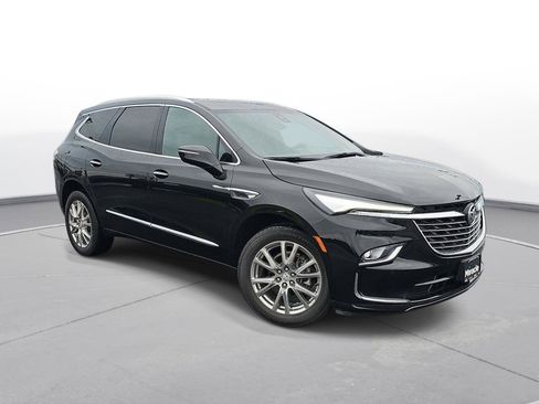 Used 2023 Buick Enclave Premium w/ Experience Buick Package AWD/4WD image 4