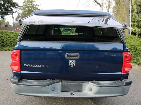 Used 2005 Dodge Dakota ST image 16